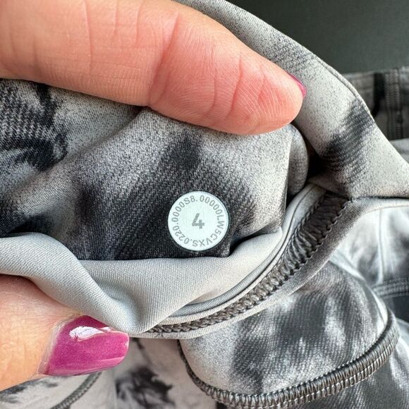 Lululemon Fast and Free Tight II 25" *Game Day Dark Chrome Black Multi Size 4 - Picture 11 of 16